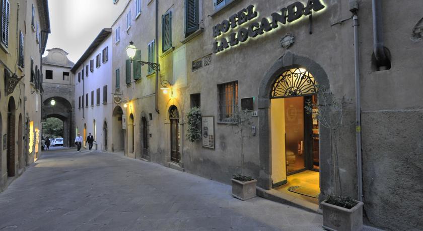 Hotel La Locanda esterni