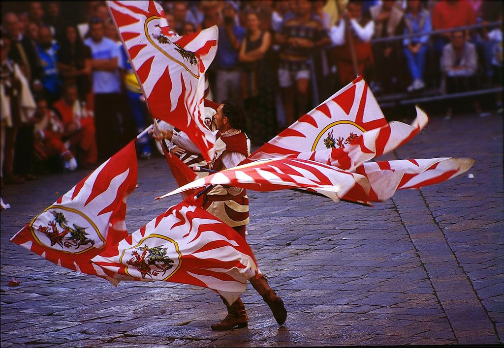 Astiludio-Volterra